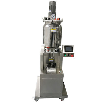 220V 2.3kw স্বয়ংক্রিয় ঠোঁট গ্লস ফিলিং মেশিন দুই মাথা ঠোঁট গ্লস পরিমাণগত ফিলিং মেশিন