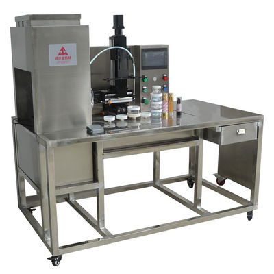 চার রঙের গ্রানুলার বল আইসোলেশন ক্রিম ফিলিং মেশিন